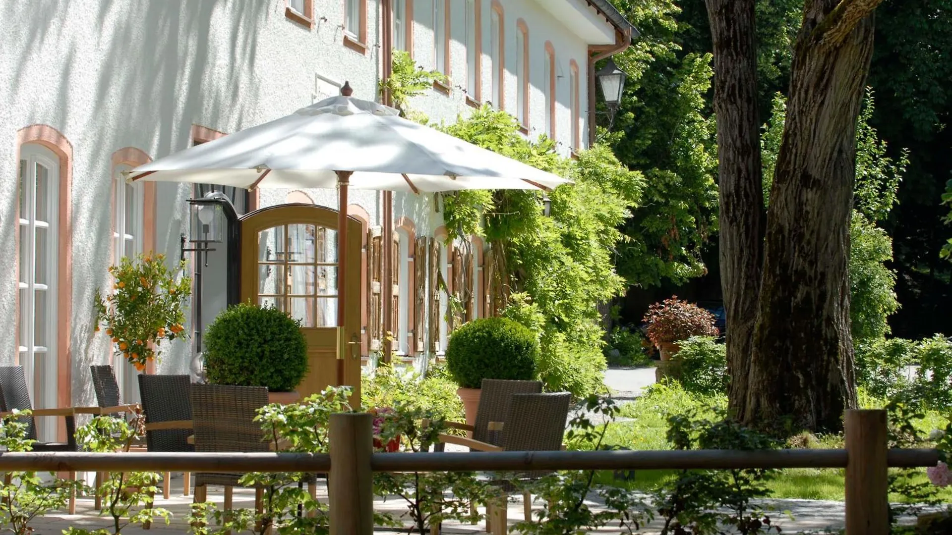 Brauereigasthof-Hotel Aying Hotel